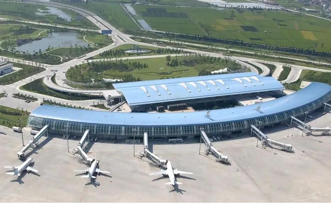 寧波櫟社機(jī)場廣告