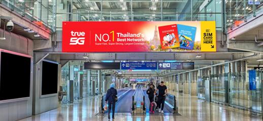 泰國(guó)機(jī)場(chǎng)廣告